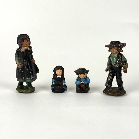 Vintage Cast Iron Amish Family 4 Piece Figurine Set Hand-Painted Folk Art Toys - Picture 5 of 7